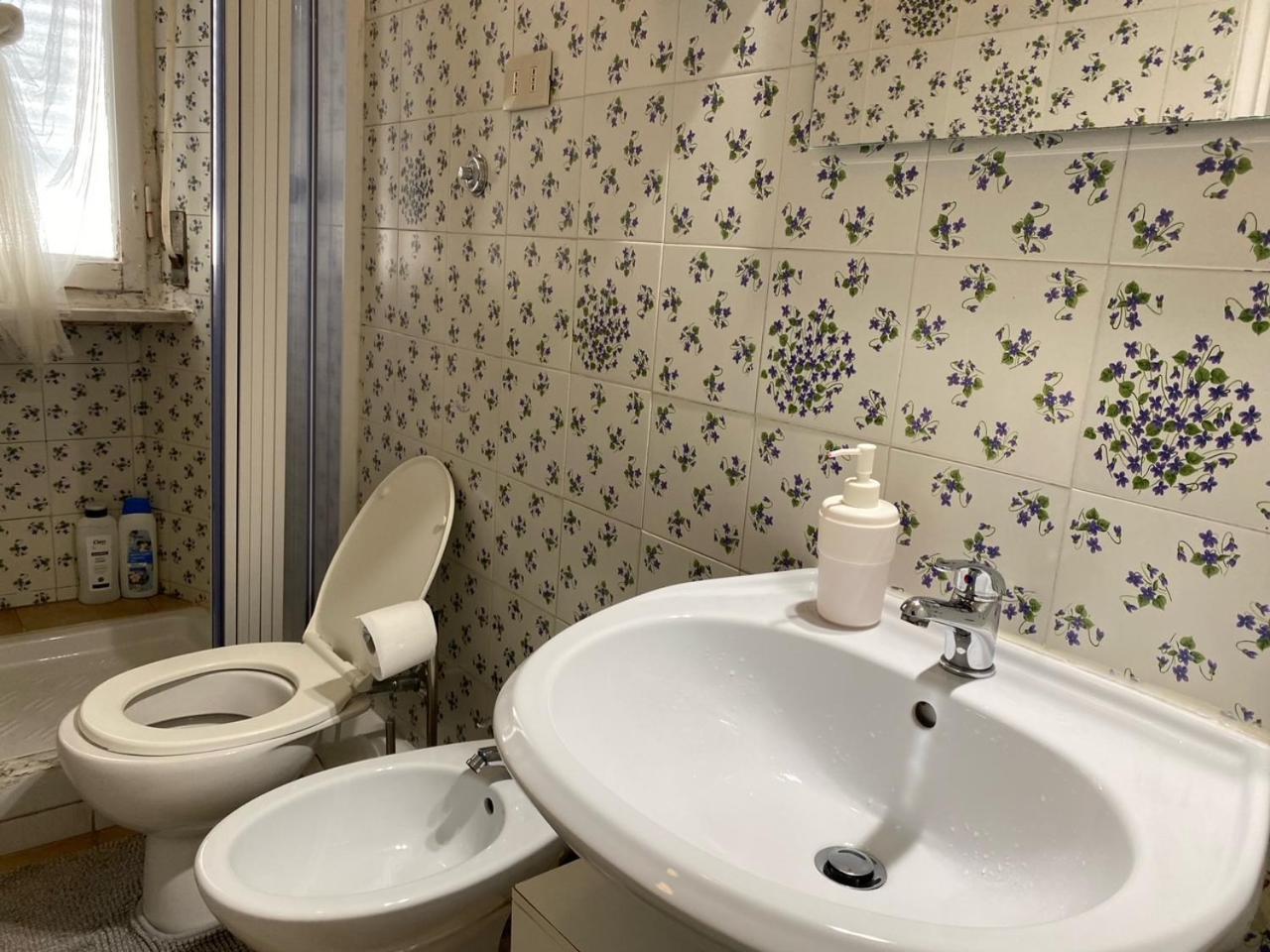 Night & Day Hotel Pisa Bagian luar foto