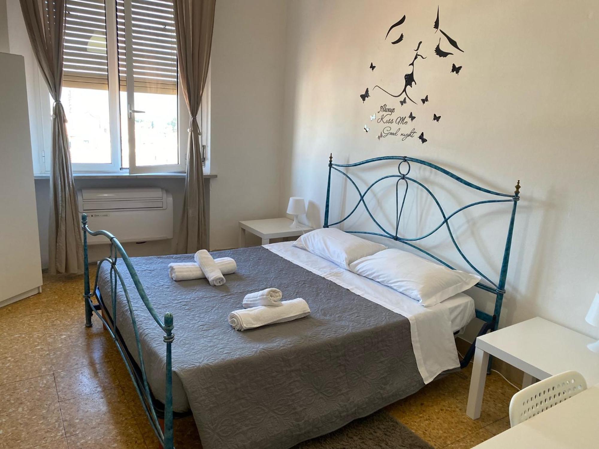 Night & Day Hotel Pisa Bagian luar foto
